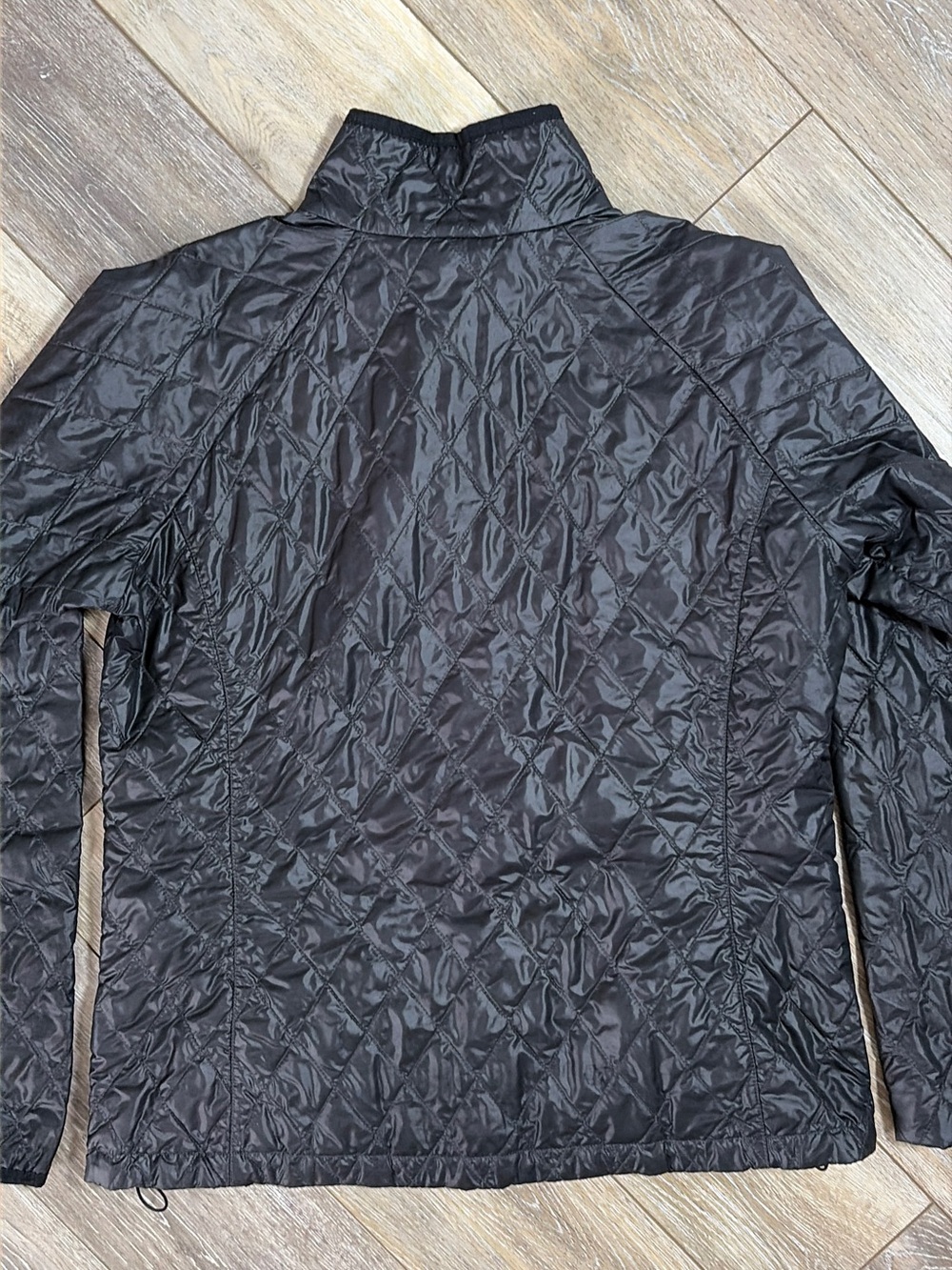 Columbia Women’s Black Quilted Insulated Packable Puffer Jacket - Picture 7 of 10
